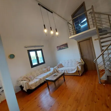 Lavender View Luxury House Дом отдыха Nea Kallikrateia